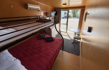 Kitchen Cabin (Triple)