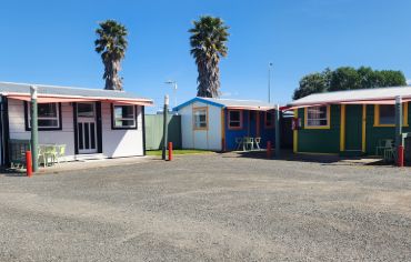 Deluxe Family Cabin (4 persons)